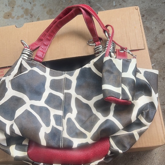 Purses - Picture 2 of 2